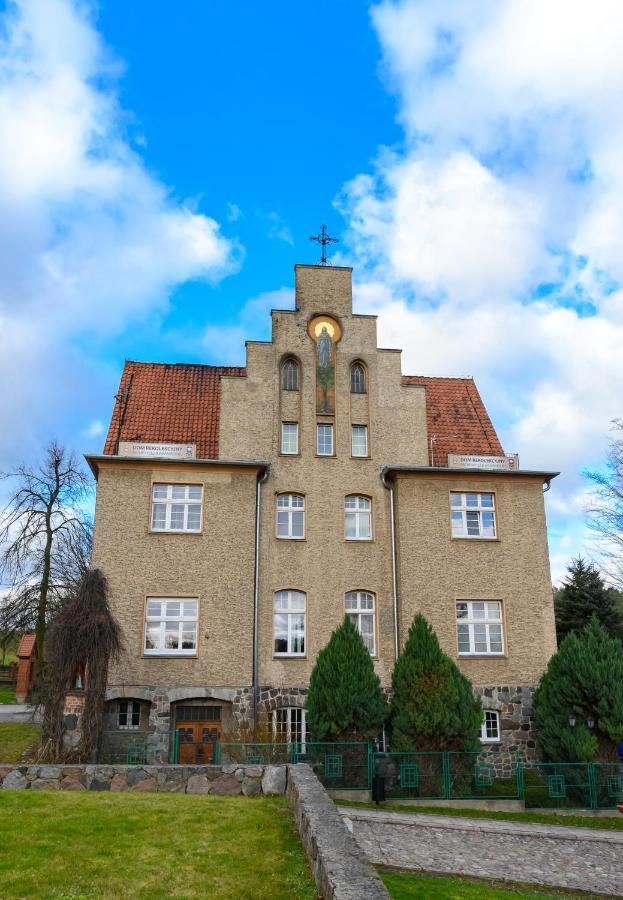 Albergue Domus Mariae Gietrzwałd Exterior foto